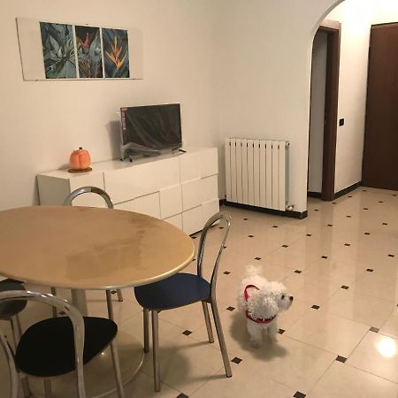 Chez Christine La Petite Apartment Cogoleto Bagian luar foto